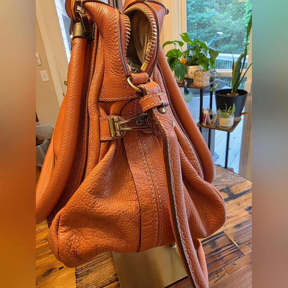 🧡 Authenticated Chloé Paraty Medium Satchel Bag in Orange Leather Suntan - Picture 9 of 16